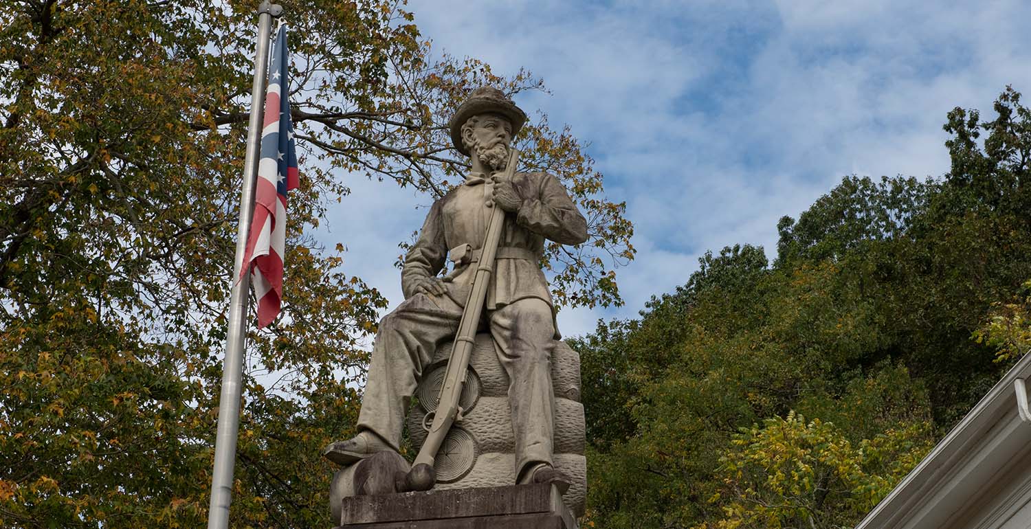 Statue of a soldier